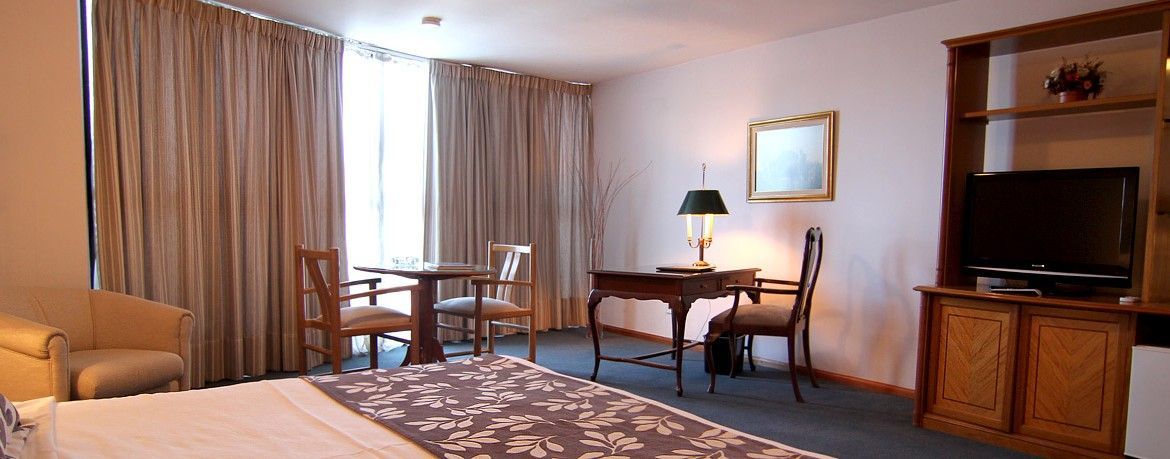 Crystal Palace Hotel Montevideo Esterno foto