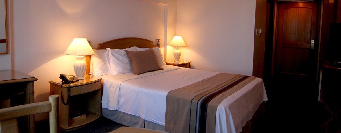 Crystal Palace Hotel Montevideo Esterno foto