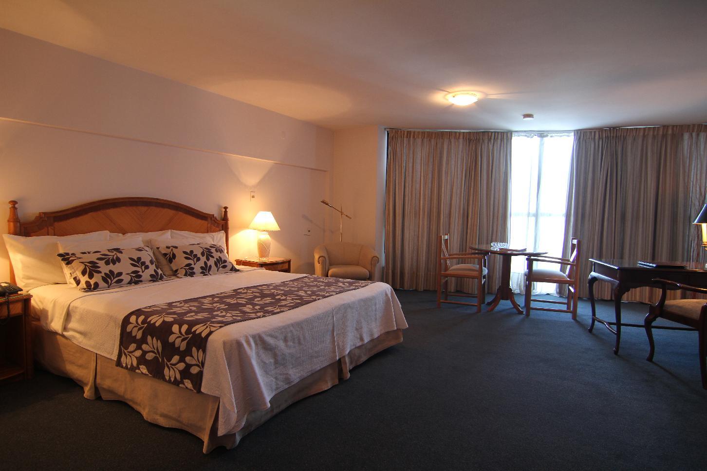 Crystal Palace Hotel Montevideo Esterno foto